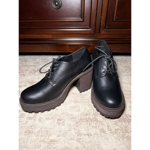 Torrid Black Woman’s Platform Oxford Shoes size 12